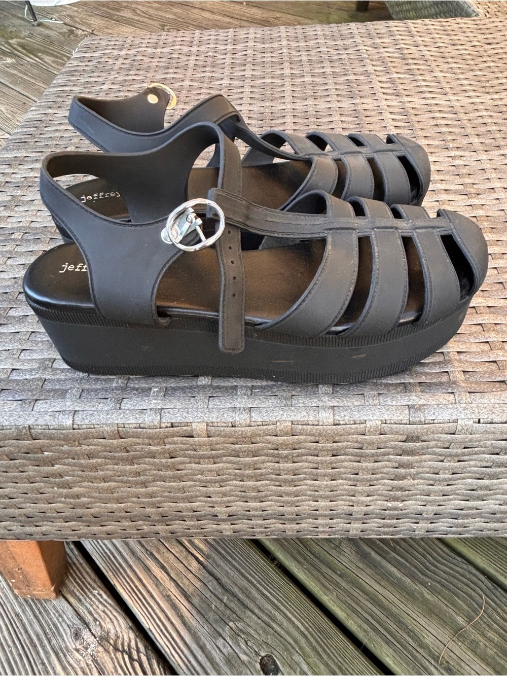 Jeffrey Campbell Black Platform Fisherman Sandals - Picture 3 of 7